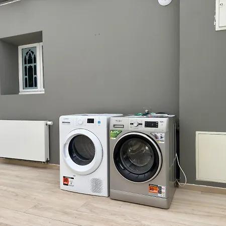 La Maison Des Apprentis Sorciers Sejour Enchanteur