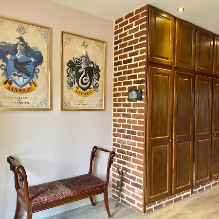 La Maison Des Apprentis Sorciers Sejour Enchanteur