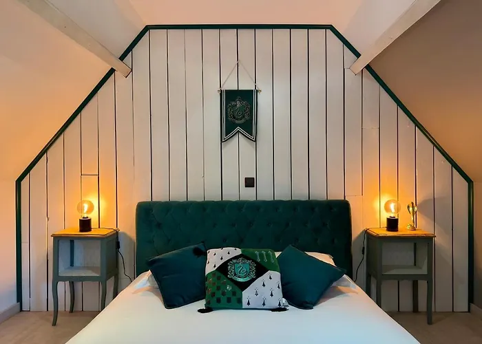 La Maison Des Apprentis Sorciers Sejour Enchanteur