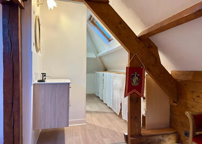 La Maison Des Apprentis Sorciers Sejour Enchanteur Daire